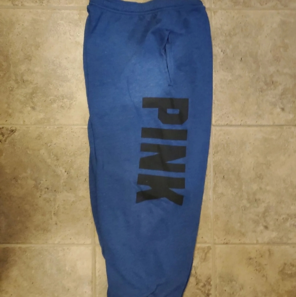 PINK cropped sweatpants